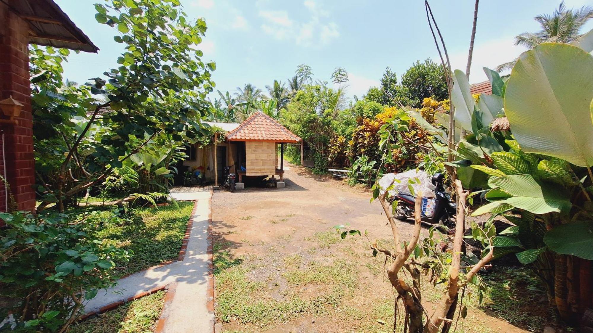 Bunga Maliq Bungalow Lombok تيتيباتو الغرفة الصورة